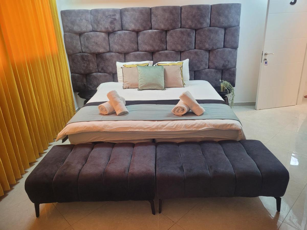 Yalarent Malina Motel In Tiberias Eksteriør billede