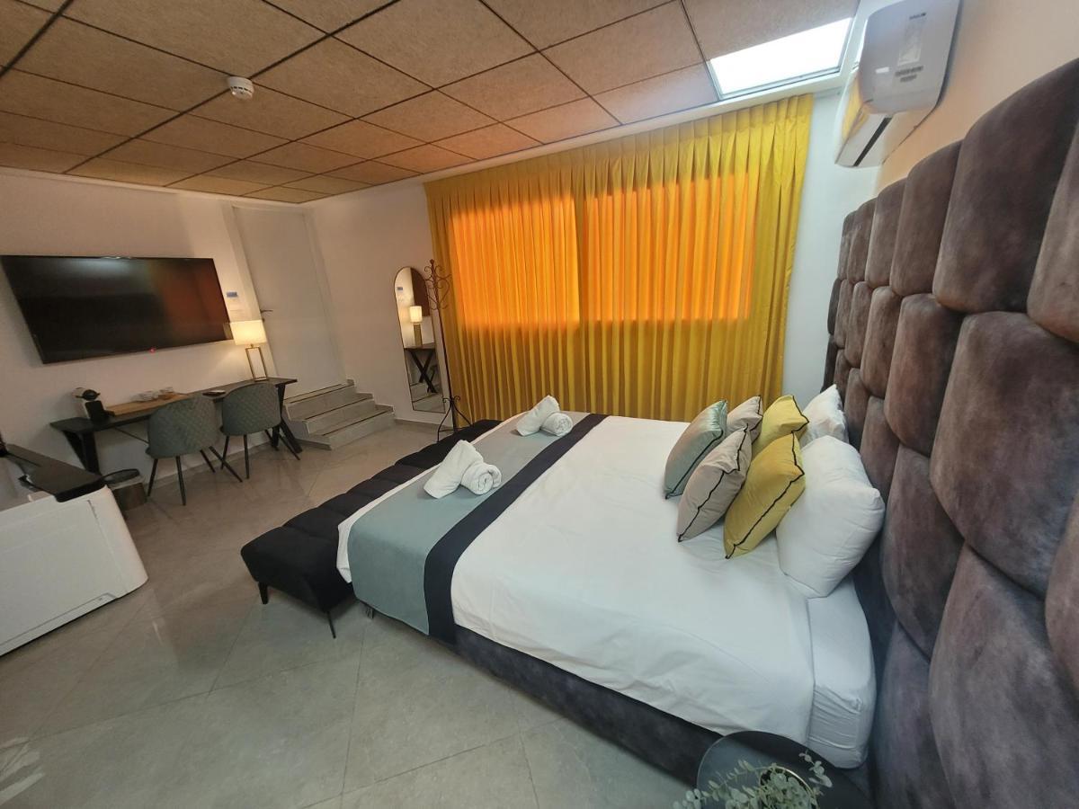 Yalarent Malina Motel In Tiberias Eksteriør billede